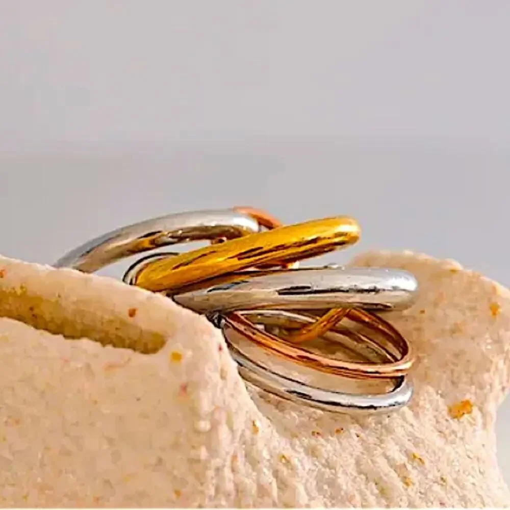 Stainless Steel Stackable Ring Set Connected Three Color Tri-Color Gold Plated - Picture 4 of 9